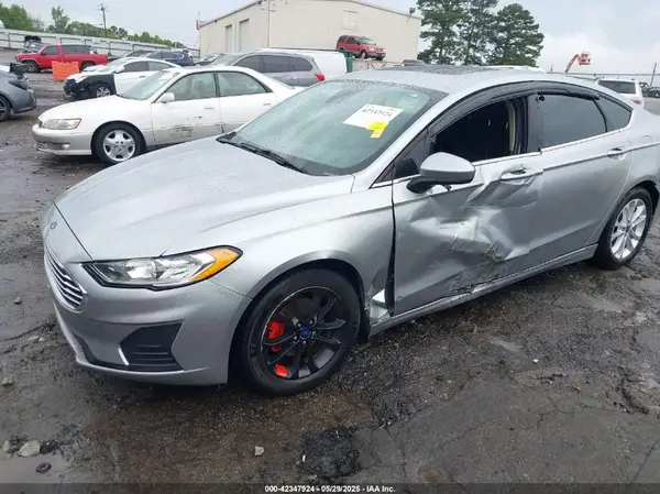 3FA6P0HD5LR150418 2020 FORD FUSION - Image 2