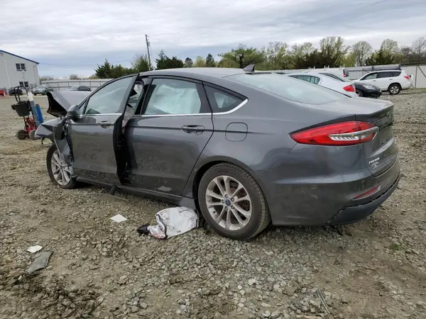 3FA6P0HD5LR158888 2020 FORD FUSION - Image 2