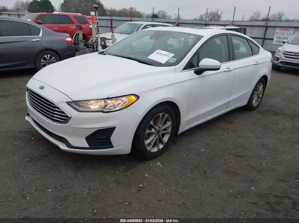 3FA6P0HD5LR159135 2020 FORD FUSION - Image 2