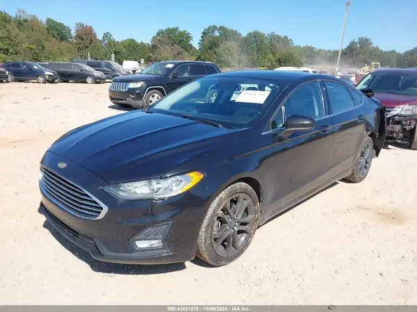 3FA6P0HD5LR165839 2020 FORD FUSION - Image 2