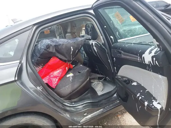 3FA6P0HD5LR168353 2020 FORD FUSION - Image 8