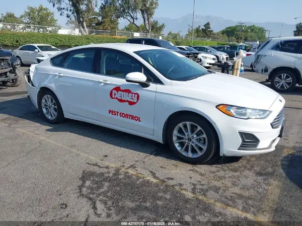 3FA6P0HD5LR176694 2020 FORD FUSION - Image 1