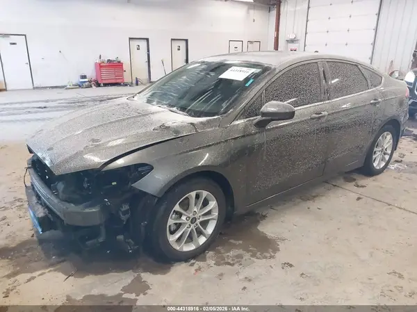 3FA6P0HD5LR179711 2020 FORD FUSION - Image 2