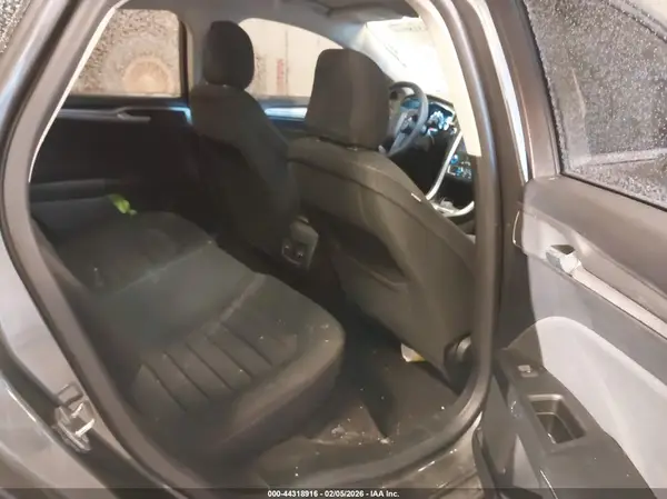 3FA6P0HD5LR179711 2020 FORD FUSION - Image 8