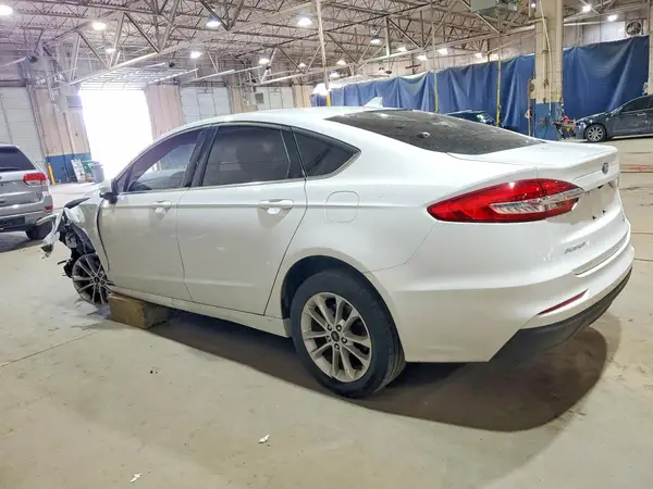 3FA6P0HD5LR186643 2020 FORD FUSION - Image 2