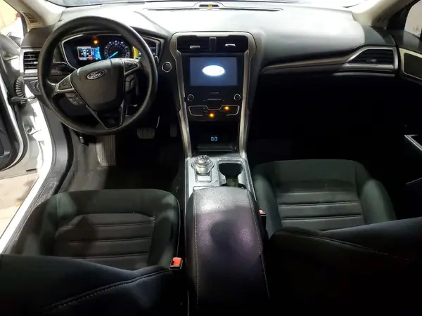 3FA6P0HD5LR186643 2020 FORD FUSION - Image 8
