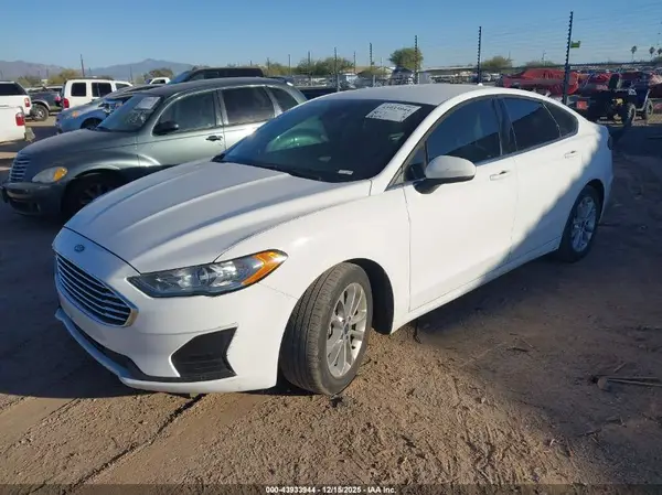 3FA6P0HD5LR189770 2020 FORD FUSION - Image 2