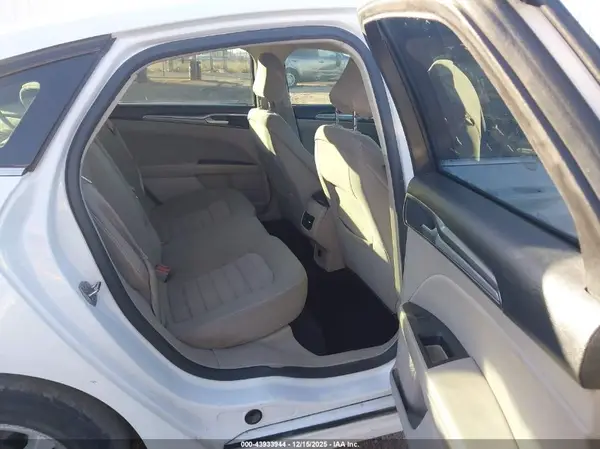 3FA6P0HD5LR189770 2020 FORD FUSION - Image 8