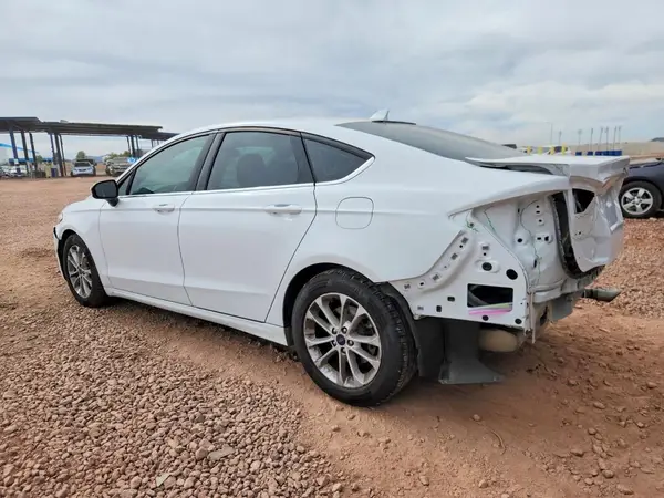3FA6P0HD5LR199294 2020 FORD FUSION - Image 2