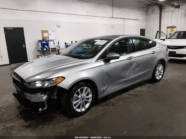 3FA6P0HD5LR220144 2020 FORD FUSION - Image 2