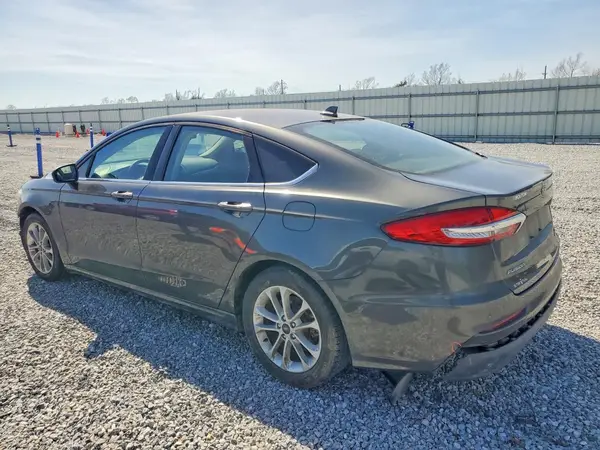 3FA6P0HD5LR226557 2020 FORD FUSION - Image 2