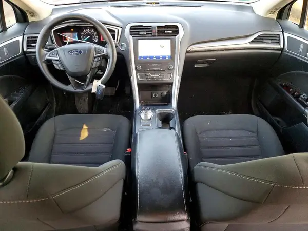 3FA6P0HD5LR245593 2020 FORD FUSION - Image 8