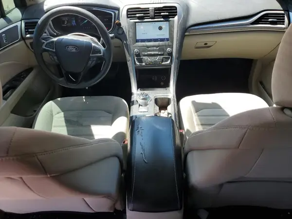 3FA6P0HD5LR245674 2020 FORD FUSION - Image 8