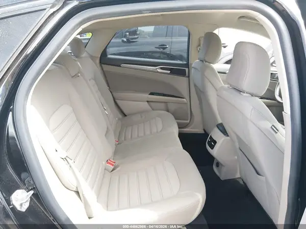 3FA6P0HD5LR250163 2020 FORD FUSION - Image 8
