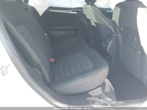 3FA6P0HD5LR256433 2020 FORD FUSION - Image 8