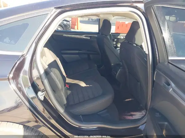 3FA6P0HD5LR258456 2020 FORD FUSION - Image 8