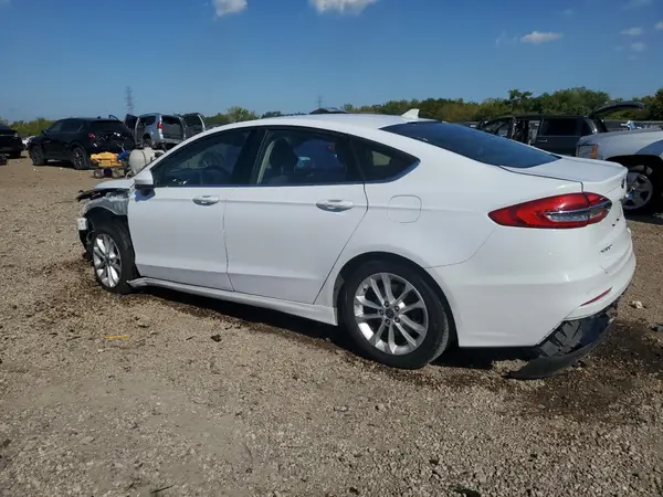 3FA6P0HD5LR258621 2020 FORD FUSION - Image 2