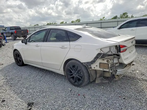 3FA6P0HD5LR259929 2020 FORD FUSION - Image 2