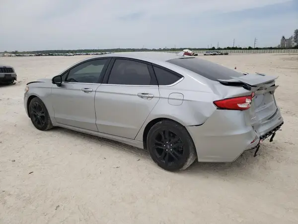 3FA6P0HD5LR260207 2020 FORD FUSION - Image 2