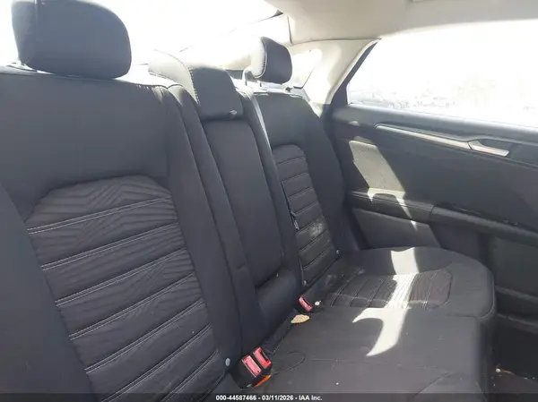 3FA6P0HD6GR105901 2016 FORD FUSION - Image 8