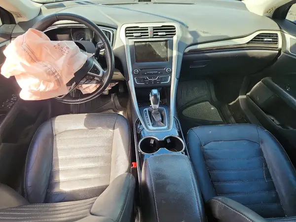 3FA6P0HD6GR108586 2016 FORD FUSION - Image 8