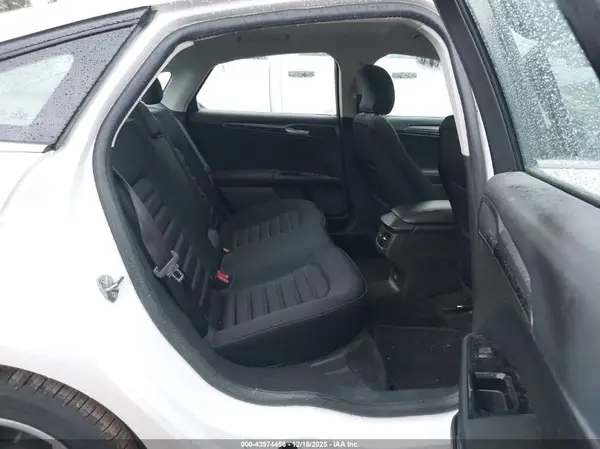 3FA6P0HD6GR120124 2016 FORD FUSION - Image 8