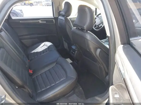 3FA6P0HD6GR158498 2016 FORD FUSION - Image 8