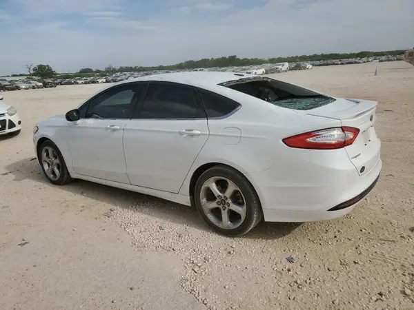 3FA6P0HD6GR186107 2016 FORD FUSION - Image 2