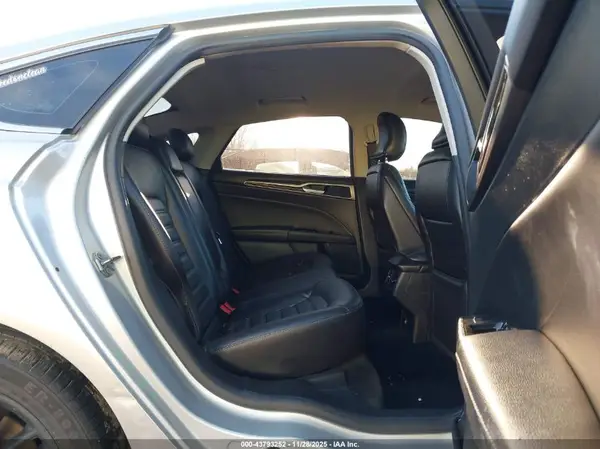 3FA6P0HD6GR213144 2016 FORD FUSION - Image 8