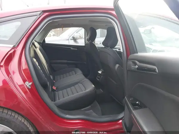3FA6P0HD6GR221213 2016 FORD FUSION - Image 8
