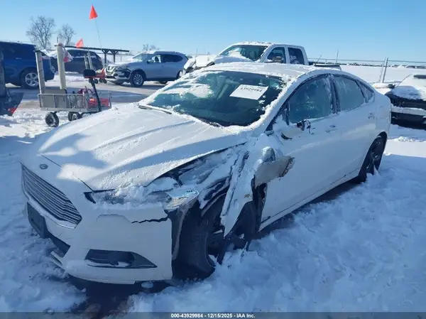 3FA6P0HD6GR232681 2016 FORD FUSION - Image 2