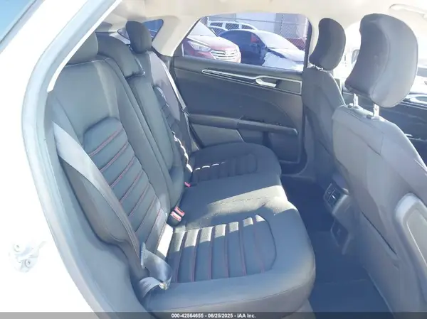 3FA6P0HD6GR290113 2016 FORD FUSION - Image 8