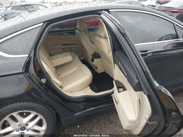 3FA6P0HD6GR327371 2016 FORD FUSION - Image 8
