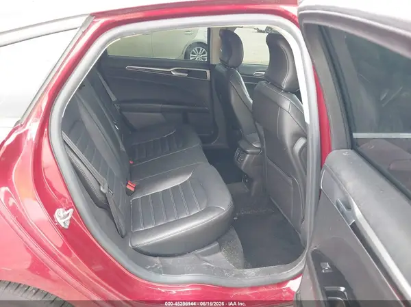 3FA6P0HD6GR340024 2016 FORD FUSION - Image 8