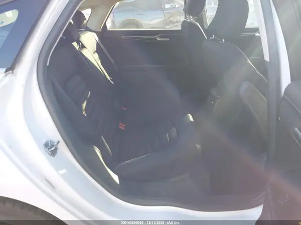 3FA6P0HD6GR340380 2016 FORD FUSION - Image 8