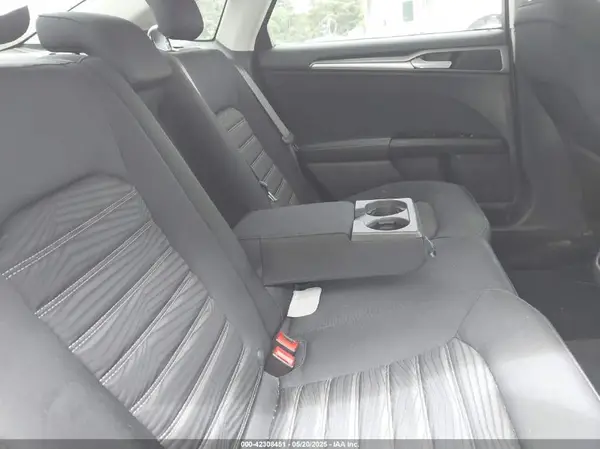 3FA6P0HD6GR401615 2016 FORD FUSION - Image 8