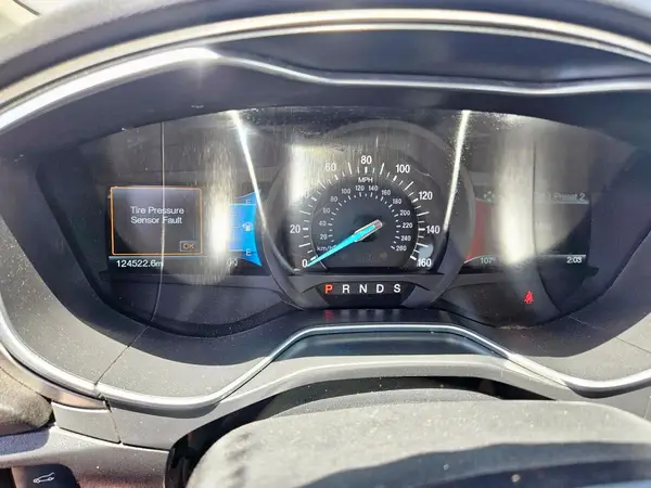 3FA6P0HD6HR119198 2017 FORD FUSION - Image 8