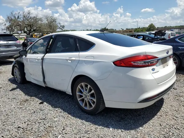 3FA6P0HD6HR121758 2017 FORD FUSION - Image 2