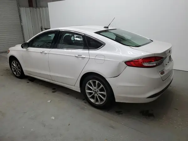 3FA6P0HD6HR128547 2017 FORD FUSION - Image 2