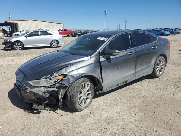 3FA6P0HD6HR178798 2017 FORD FUSION - Image 1