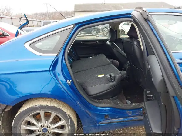 3FA6P0HD6HR186366 2017 FORD FUSION - Image 8