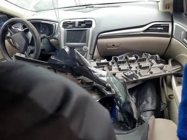 3FA6P0HD6HR212495 2017 FORD FUSION - Image 8