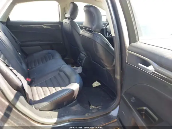 3FA6P0HD6HR227725 2017 FORD FUSION - Image 8
