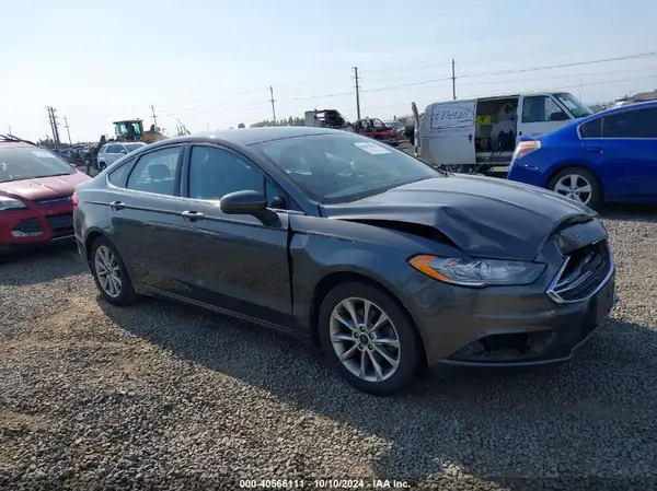 3FA6P0HD6HR229734 2017 FORD FUSION - Image 1
