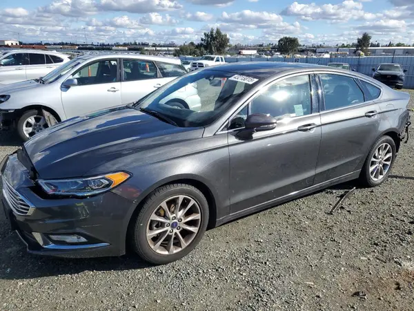 3FA6P0HD6HR231922 2017 FORD FUSION - Image 1