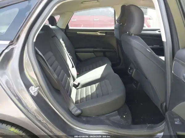 3FA6P0HD6HR243861 2017 FORD FUSION - Image 8