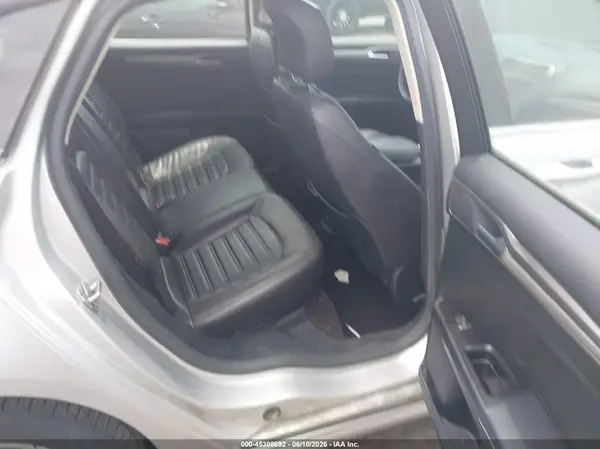 3FA6P0HD6HR246856 2017 FORD FUSION - Image 8