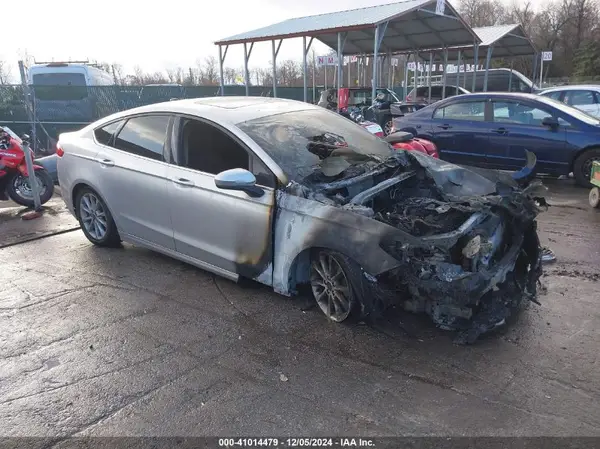 3FA6P0HD6HR304951 2017 FORD FUSION - Image 1