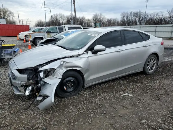 3FA6P0HD6HR305341 2017 FORD FUSION - Image 1