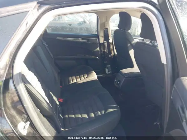 3FA6P0HD6HR309504 2017 FORD FUSION - Image 8